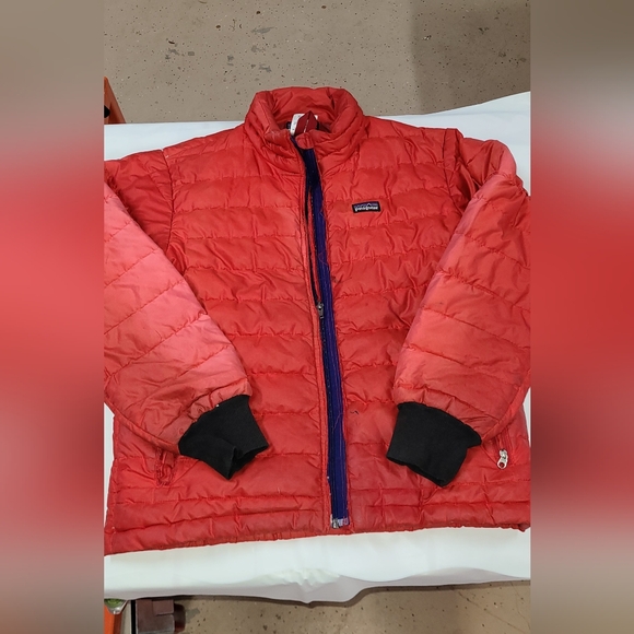Patagonia Red Quilted Puffer Jacket Coat Boy Sz Large - Picture 4 of 8